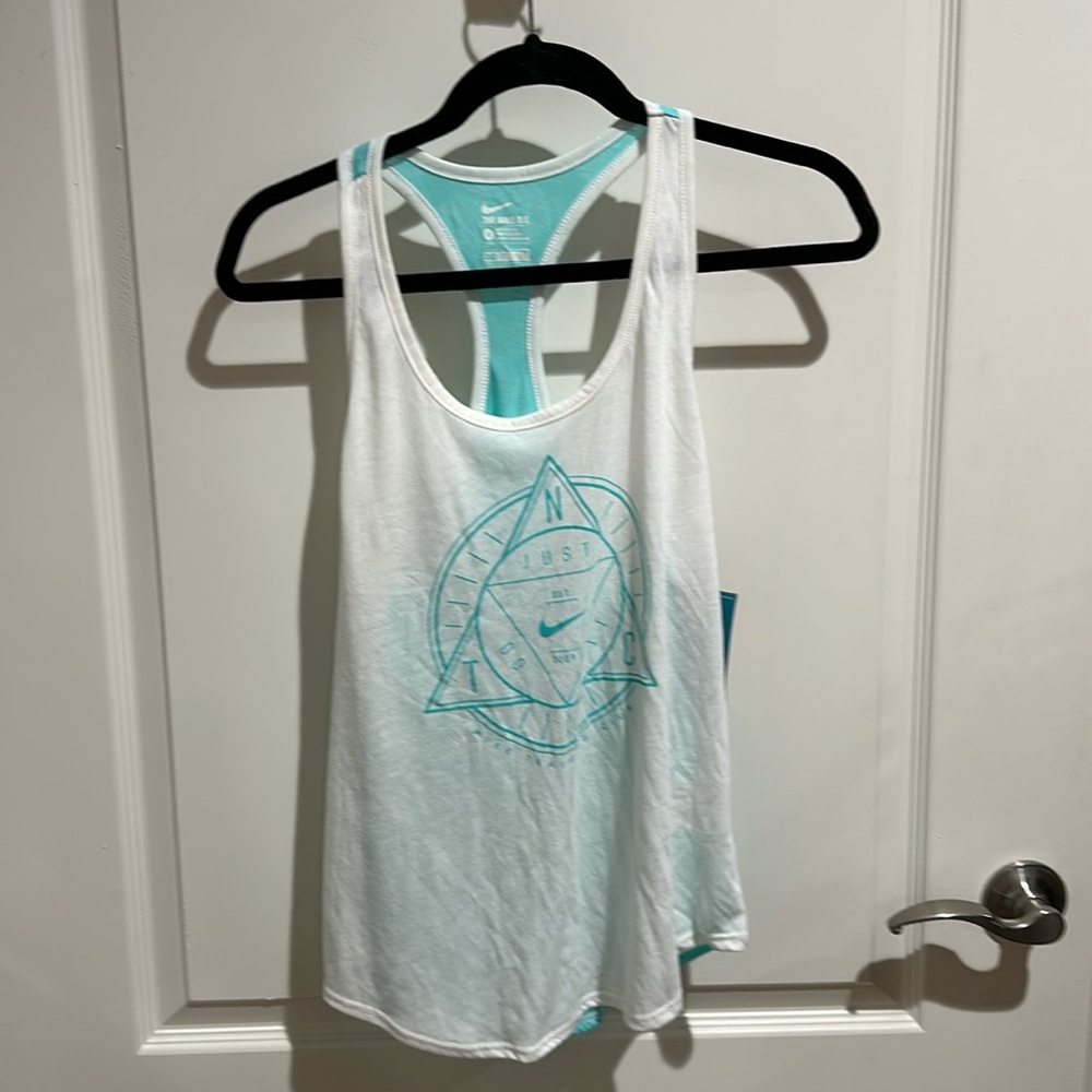 Nike tank